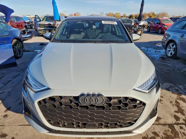 Audi A3 Premium Image 13