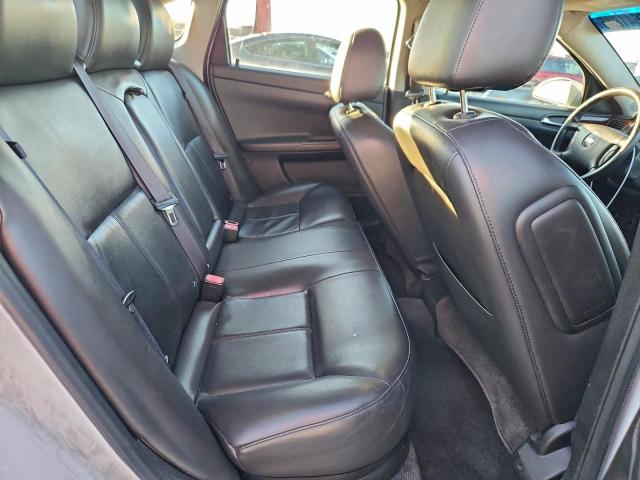 Chevrolet Impala Lt Image 9