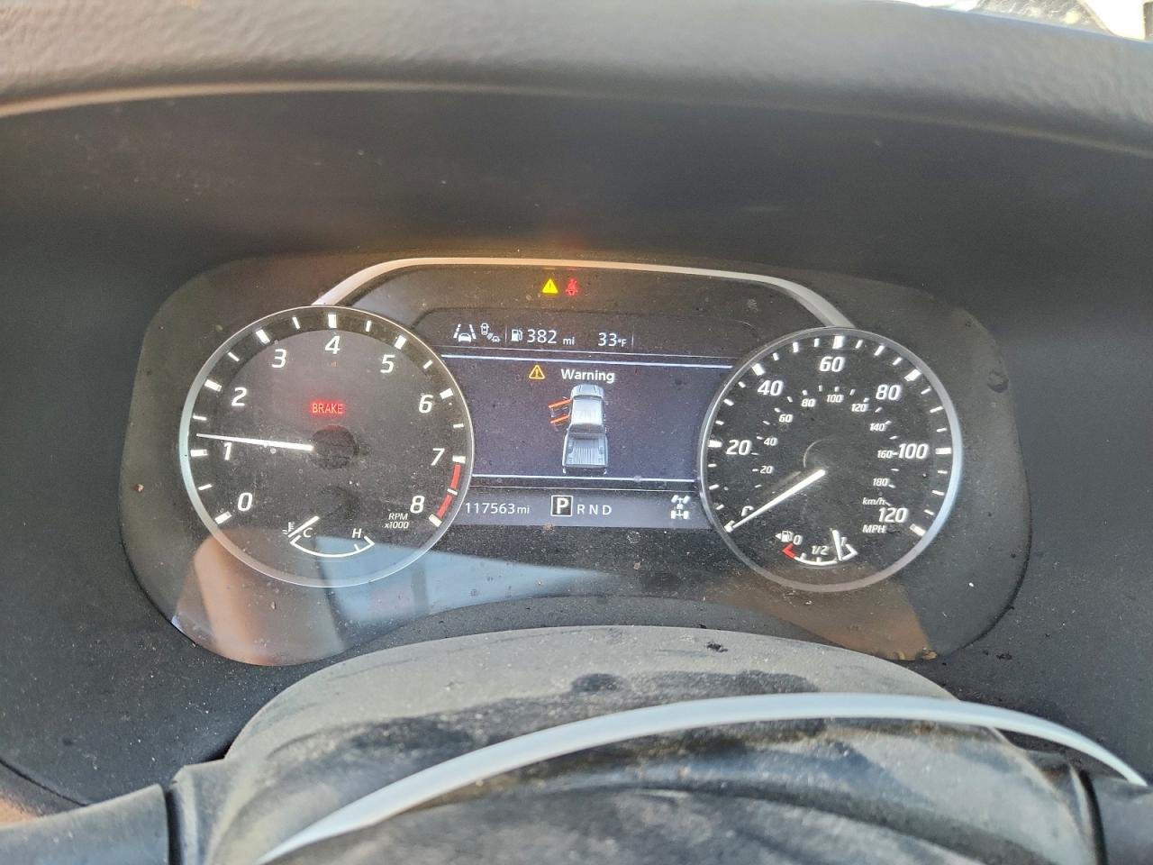 Nissan Frontier S Image 2