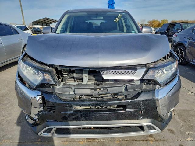 Mitsubishi Outlander Se Image 3