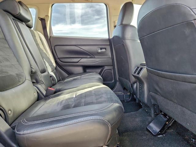 Mitsubishi Outlander Se Image 6