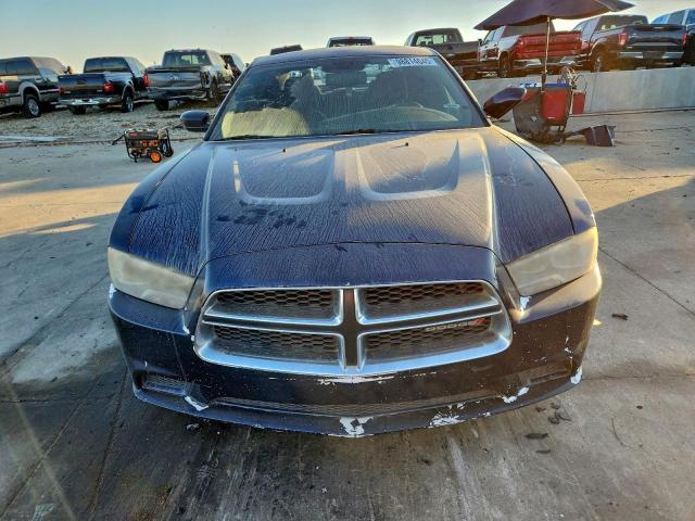 Dodge Charger Se Image 2
