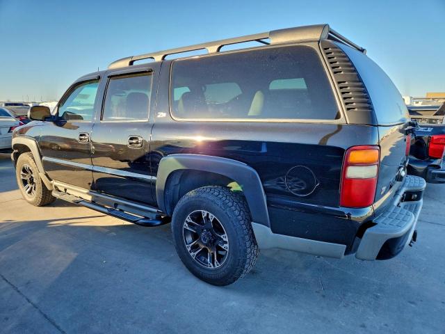 Chevrolet Suburban K1500 Image 2