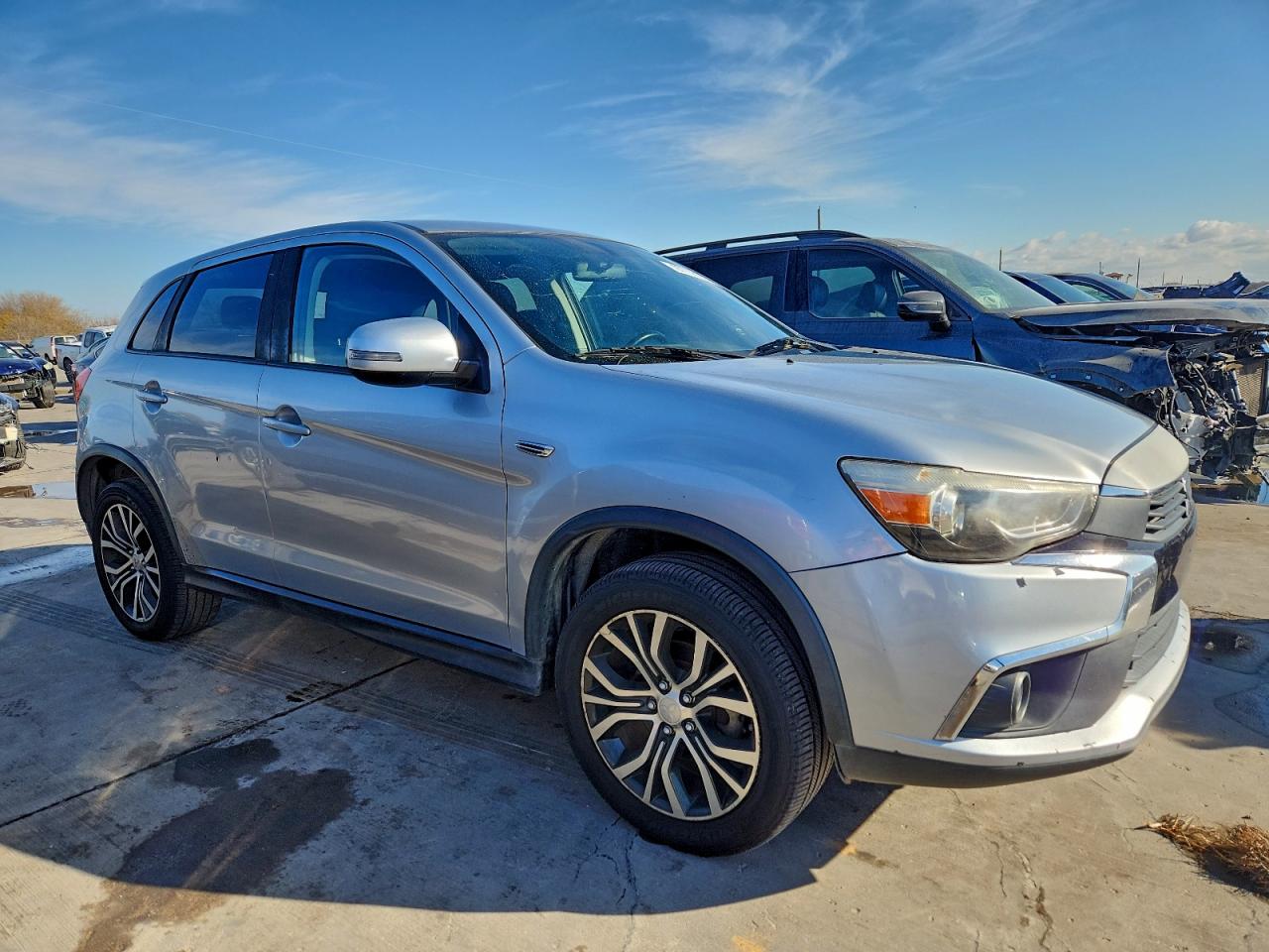 Mitsubishi Outlander Es Image 5