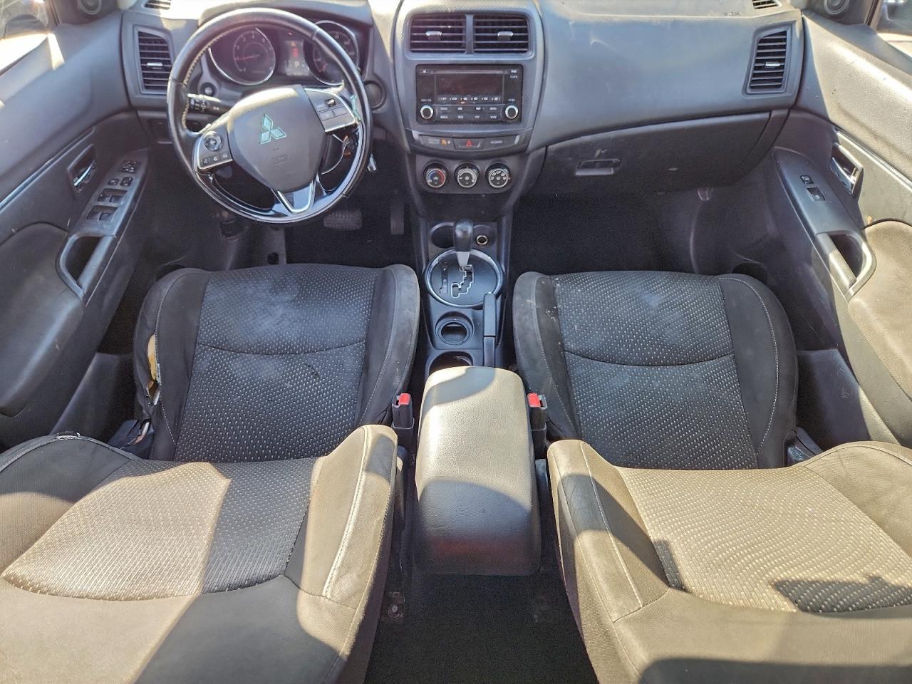 Mitsubishi Outlander Es Image 3