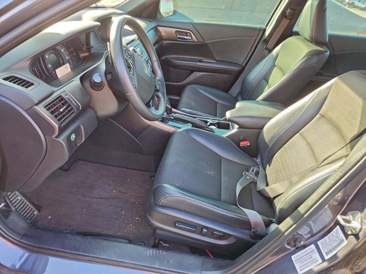 Honda Accord Sport Image 8