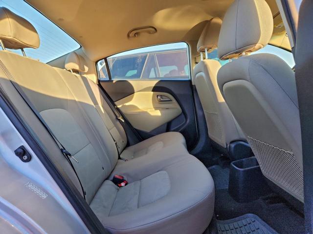 Kia Rio Lx Image 10