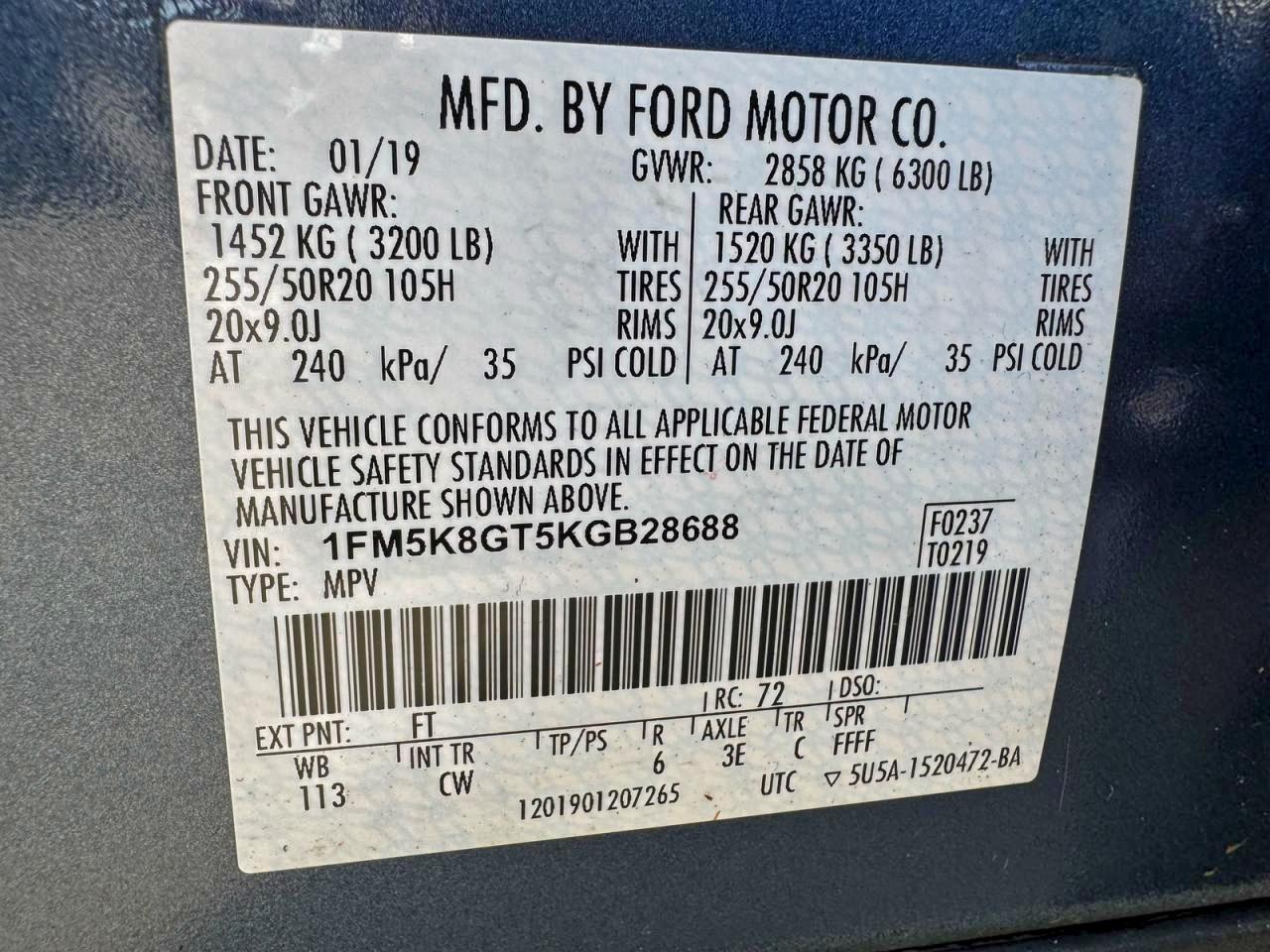 Ford Explorer Sport Image 9