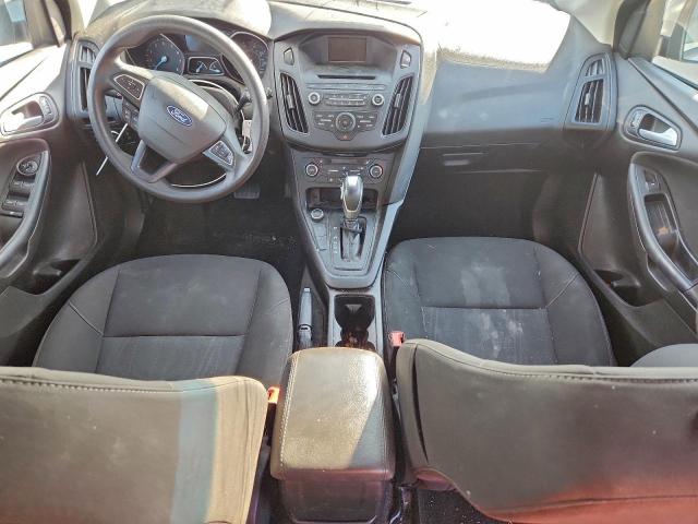 Ford Focus Se Image 5