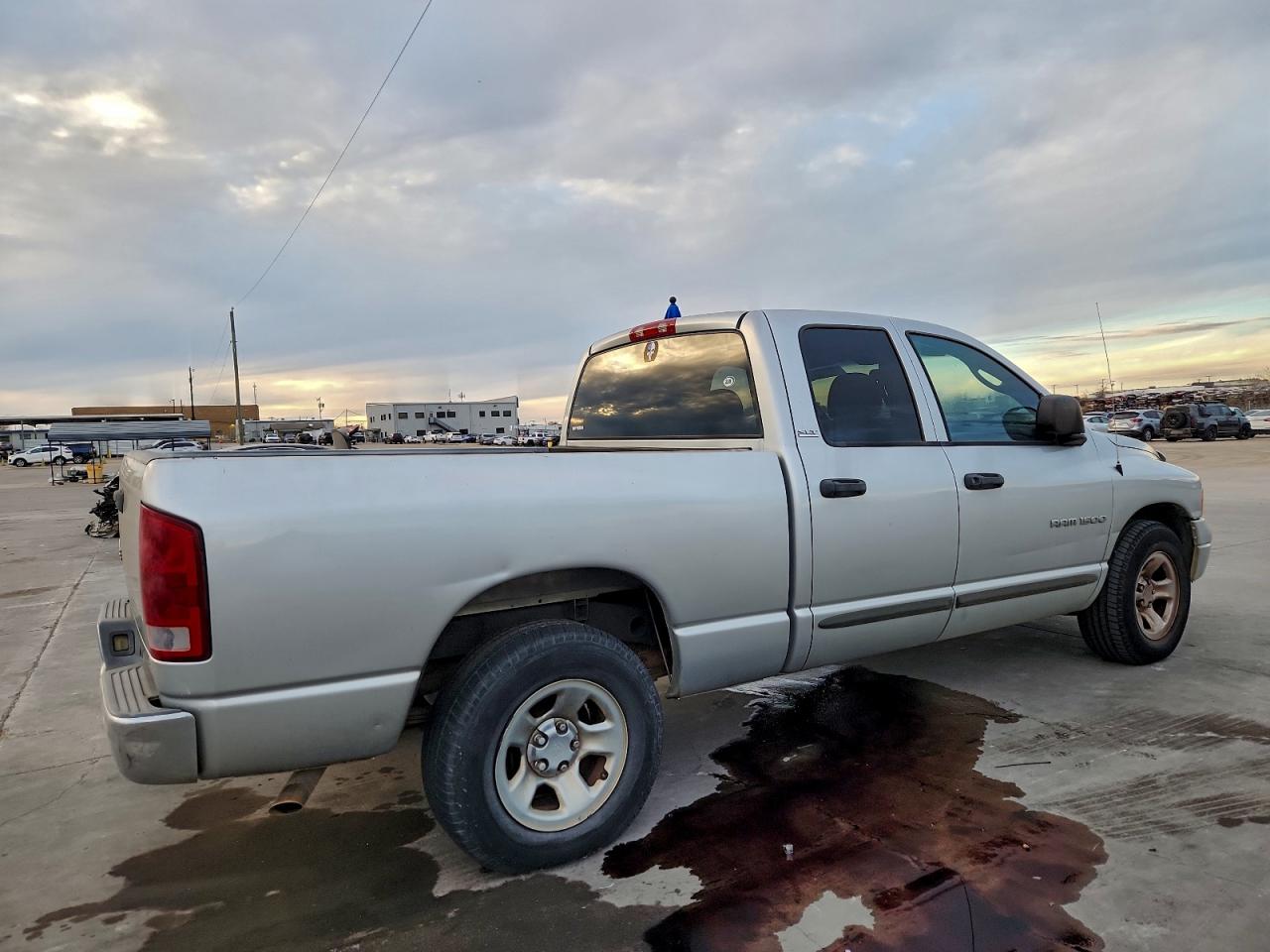 Dodge Ram 1500 Image 3