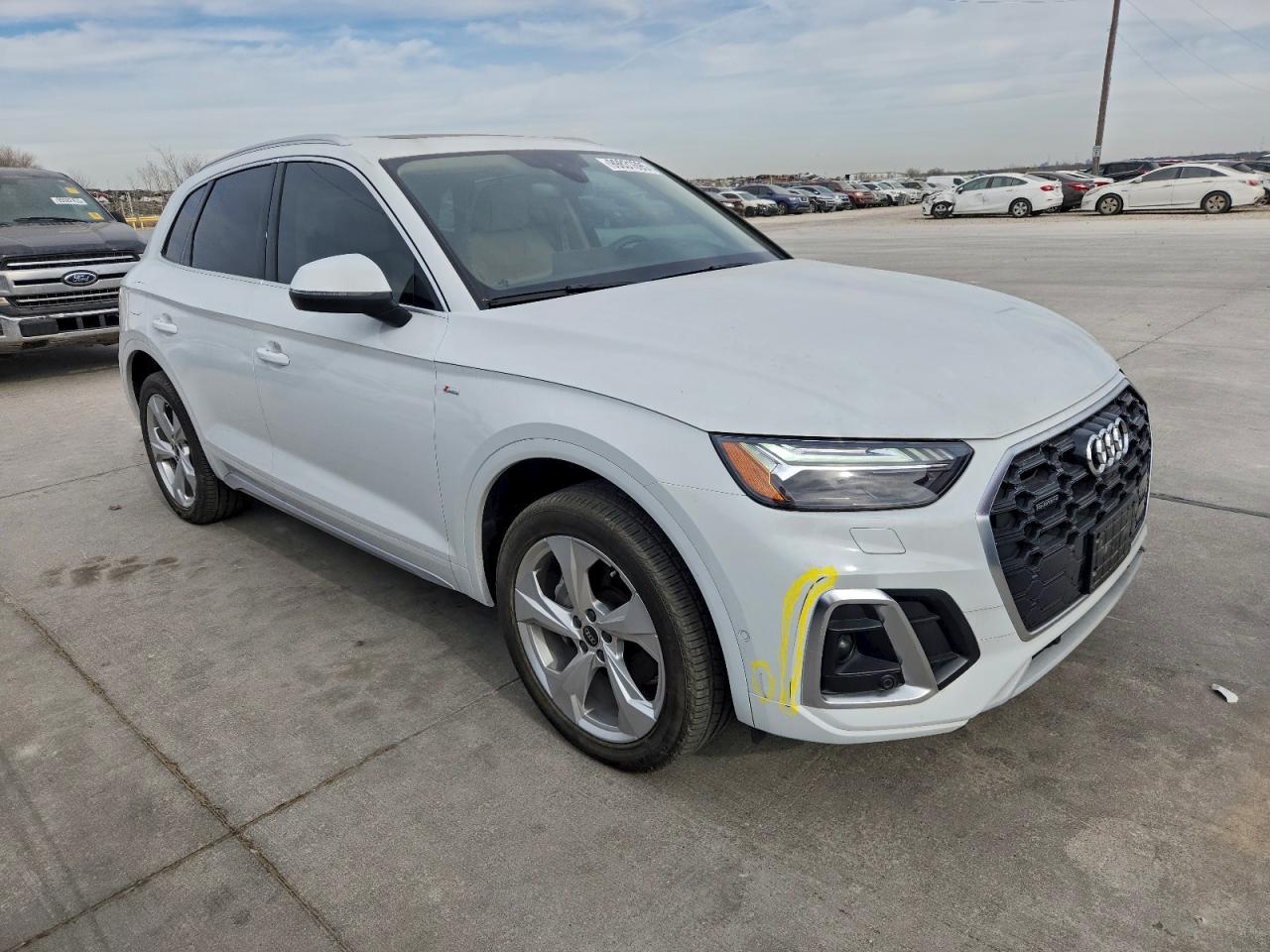 Audi Q5 Prestige 45 Image 4