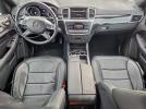 Mercedes-Benz M-Class 550 4matic Image 8