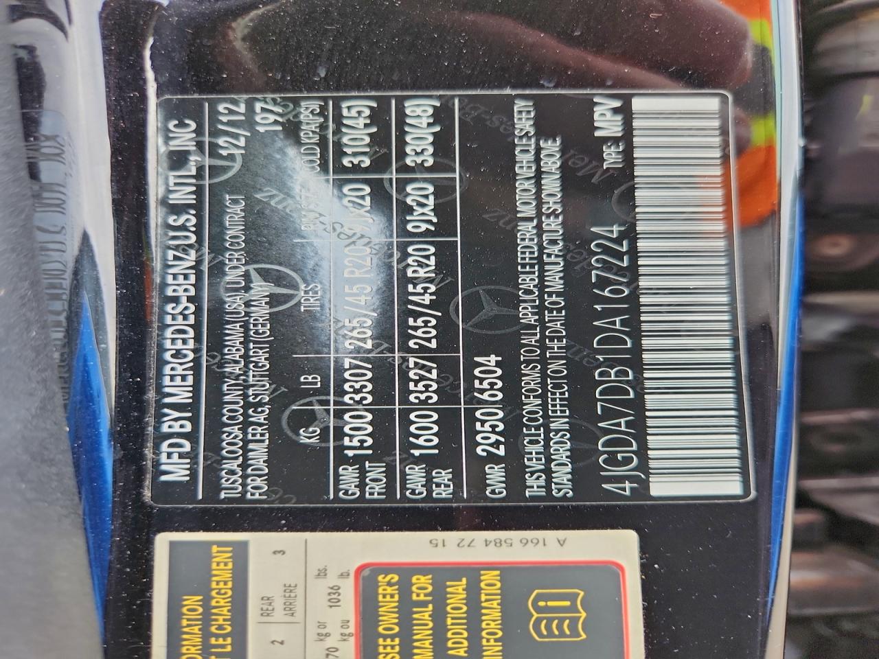 Mercedes-Benz M-Class 550 4matic Image 10