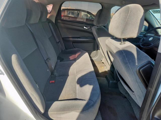 Chevrolet Impala Lt Image 7