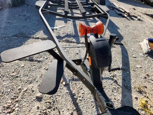 Skeeter Other Image 8