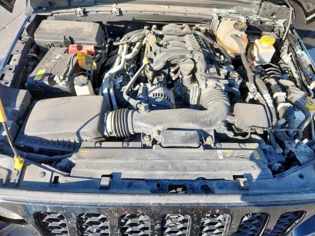 Jeep Gladiator Sport Image 11