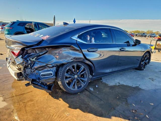 Lexus Ct 350 Base Image 2