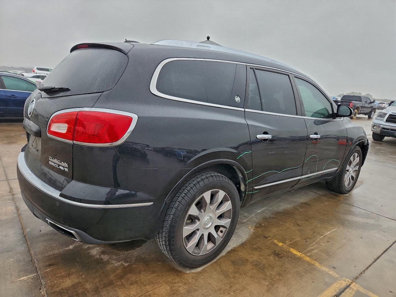 Buick Enclave Image 3