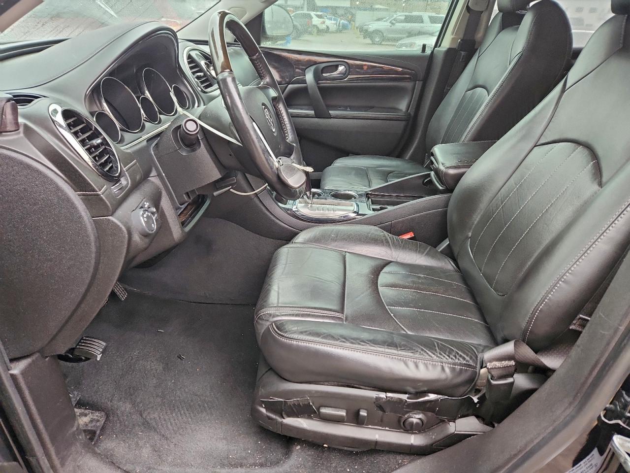Buick Enclave Image 5