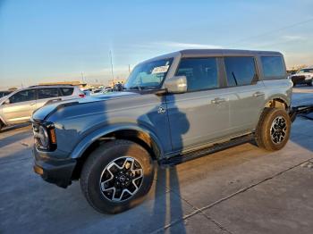  Salvage Ford Bronco