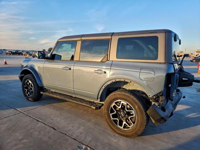 Ford Bronco Outer Banks Image 2