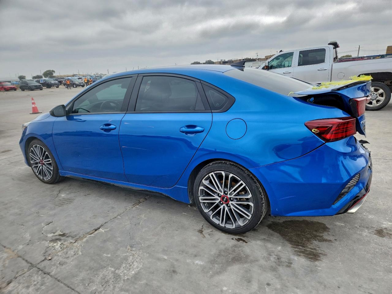 Kia Forte Gt Image 5