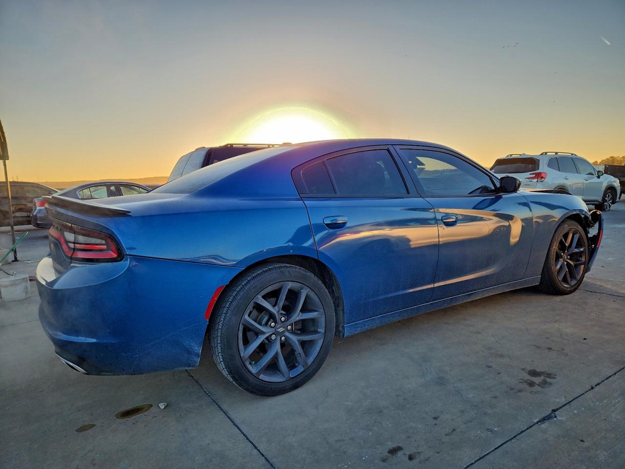 Dodge Charger Sxt Image 8