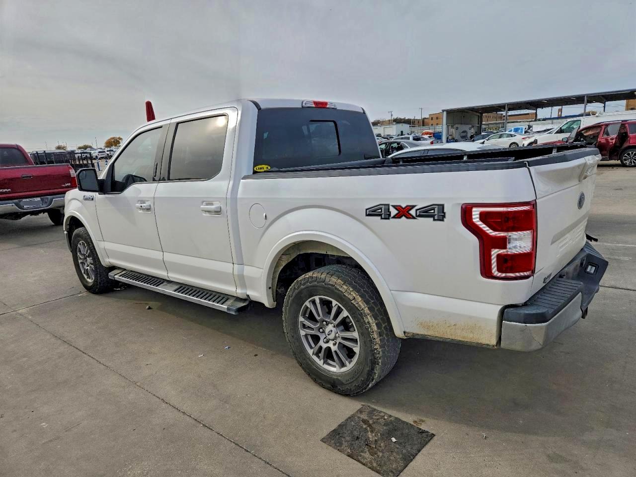 Ford F-150 Supercrew Image 2