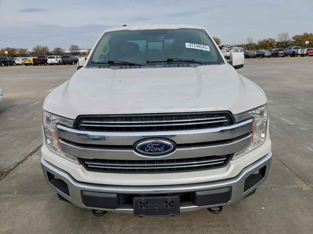 Ford F-150 Supercrew Image 9