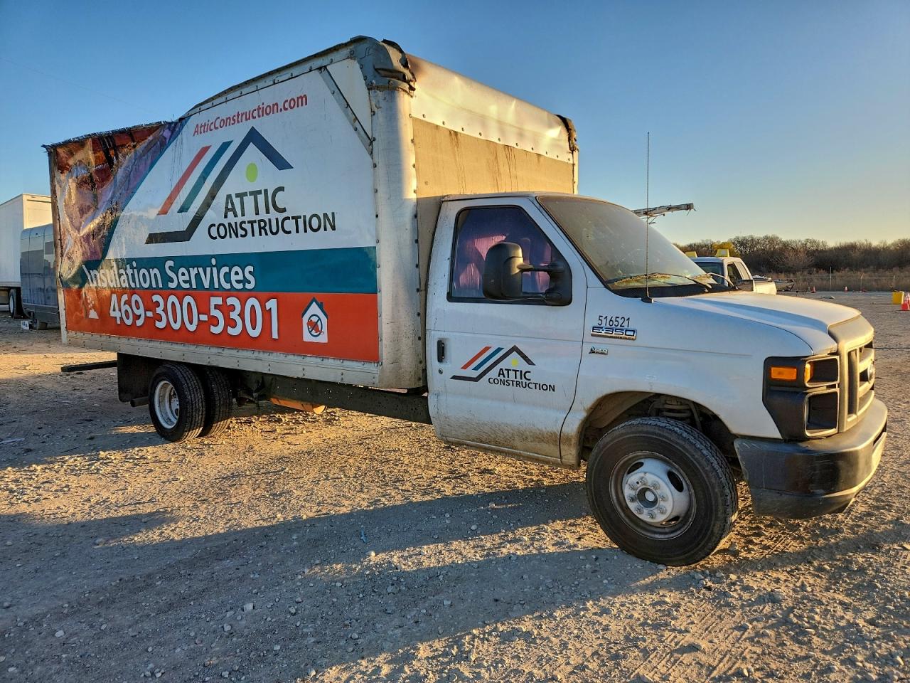 Ford E-350 E350 Super Duty Cutaway Van Image 7