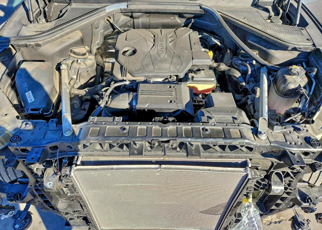 Genesis GV80 Base Image 6