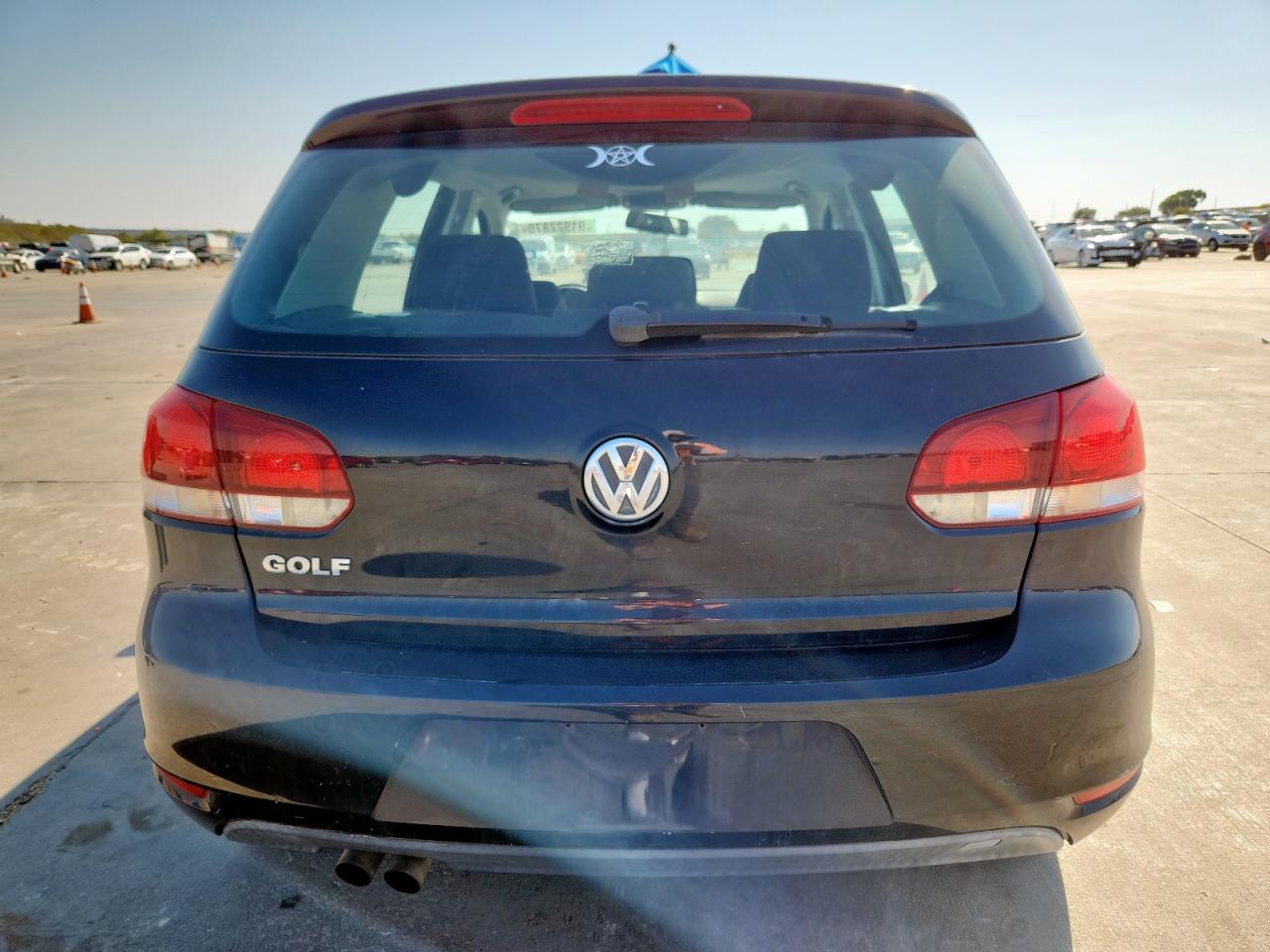 Volkswagen Golf Image 7
