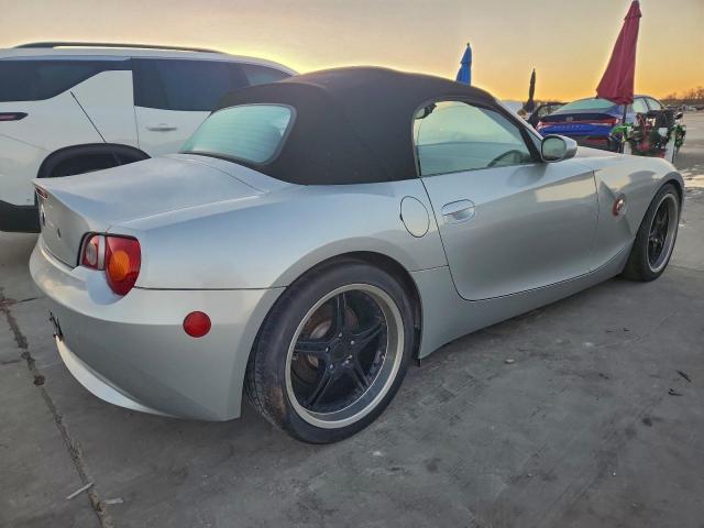 BMW Z Series 3.0 Image 4