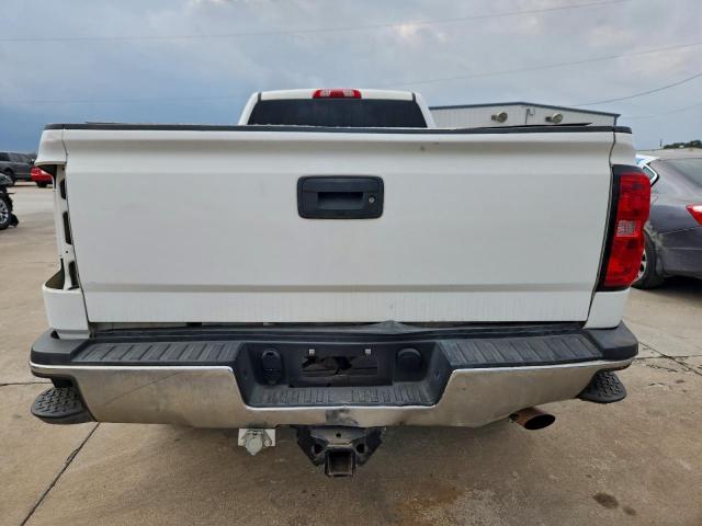 Chevrolet Silverado C2500 Heavy Duty Image 8