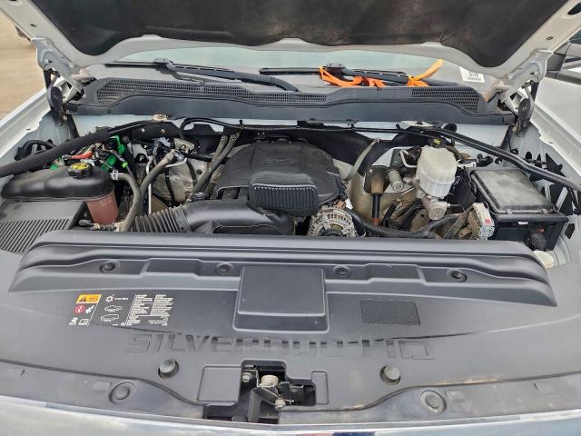 Chevrolet Silverado C2500 Heavy Duty Image 4