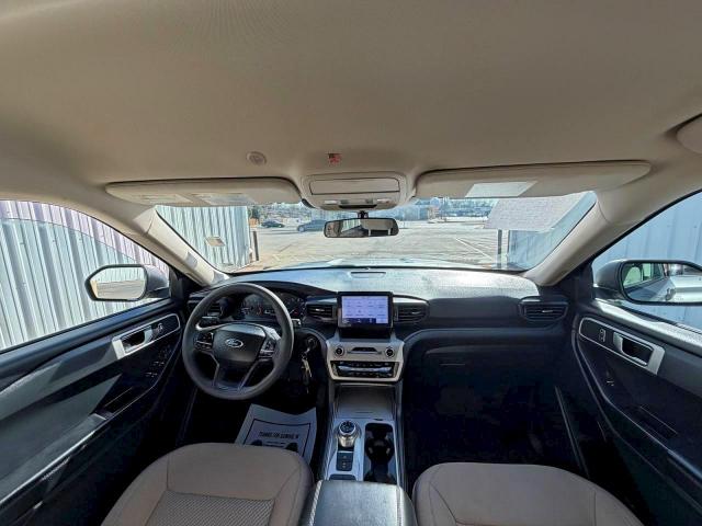 Ford Explorer Image 7