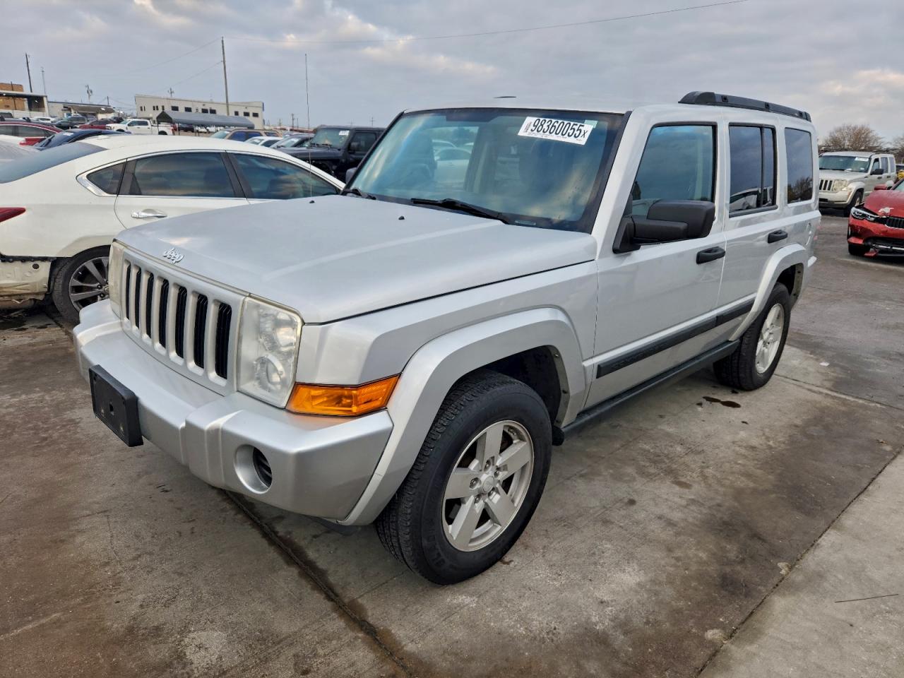 Jeep Commander Image 1