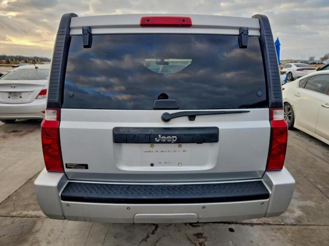 Jeep Commander Image 3