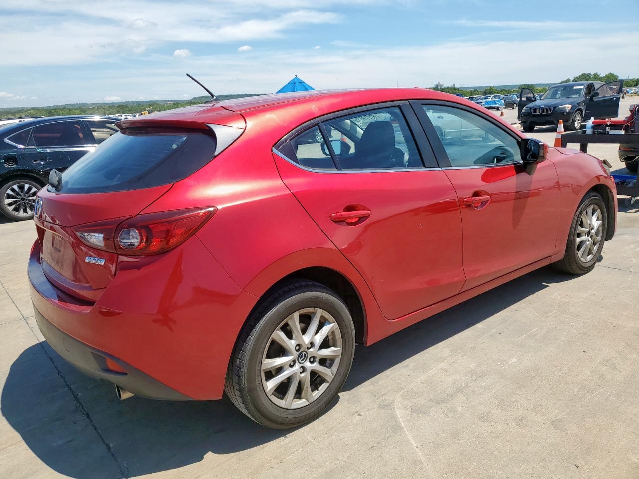 Mazda 3 Touring Image 2