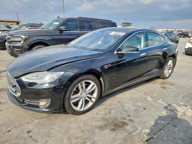  Salvage Tesla Model S