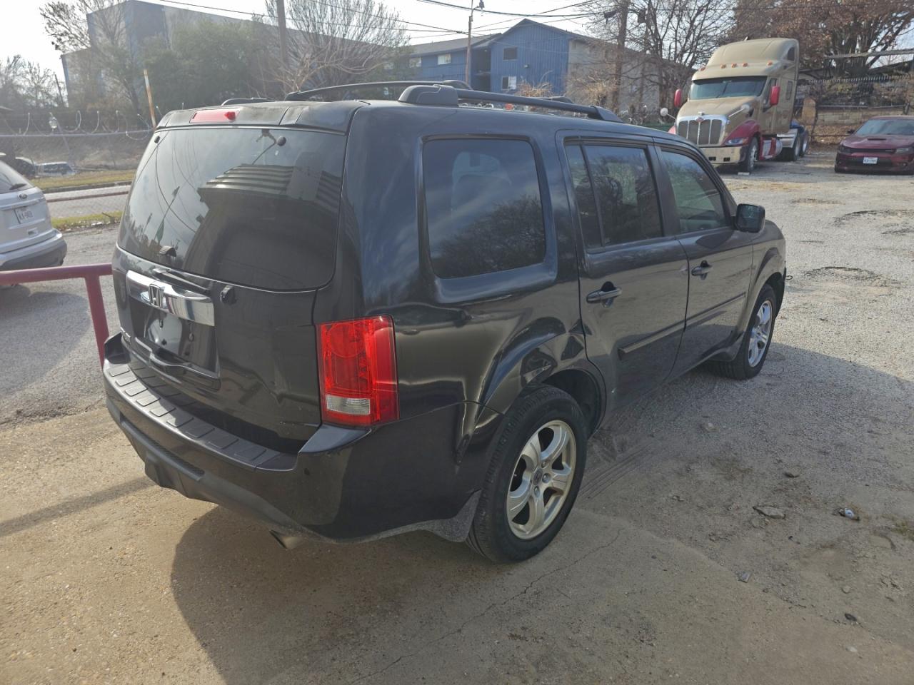 Honda Pilot Ex Image 5