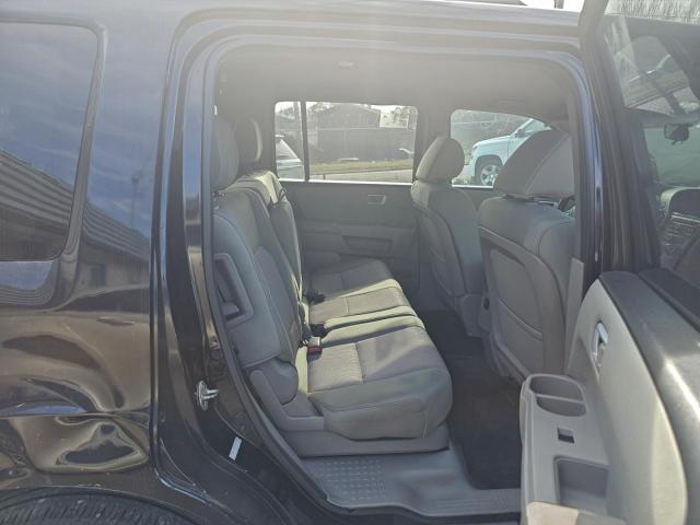 Honda Pilot Ex Image 7