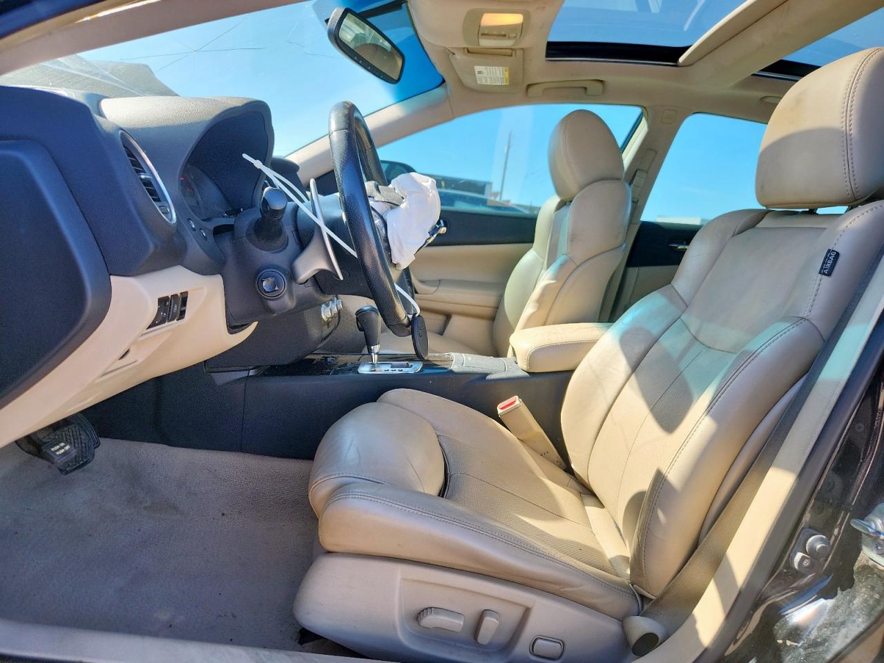 Nissan Maxima S Image 6