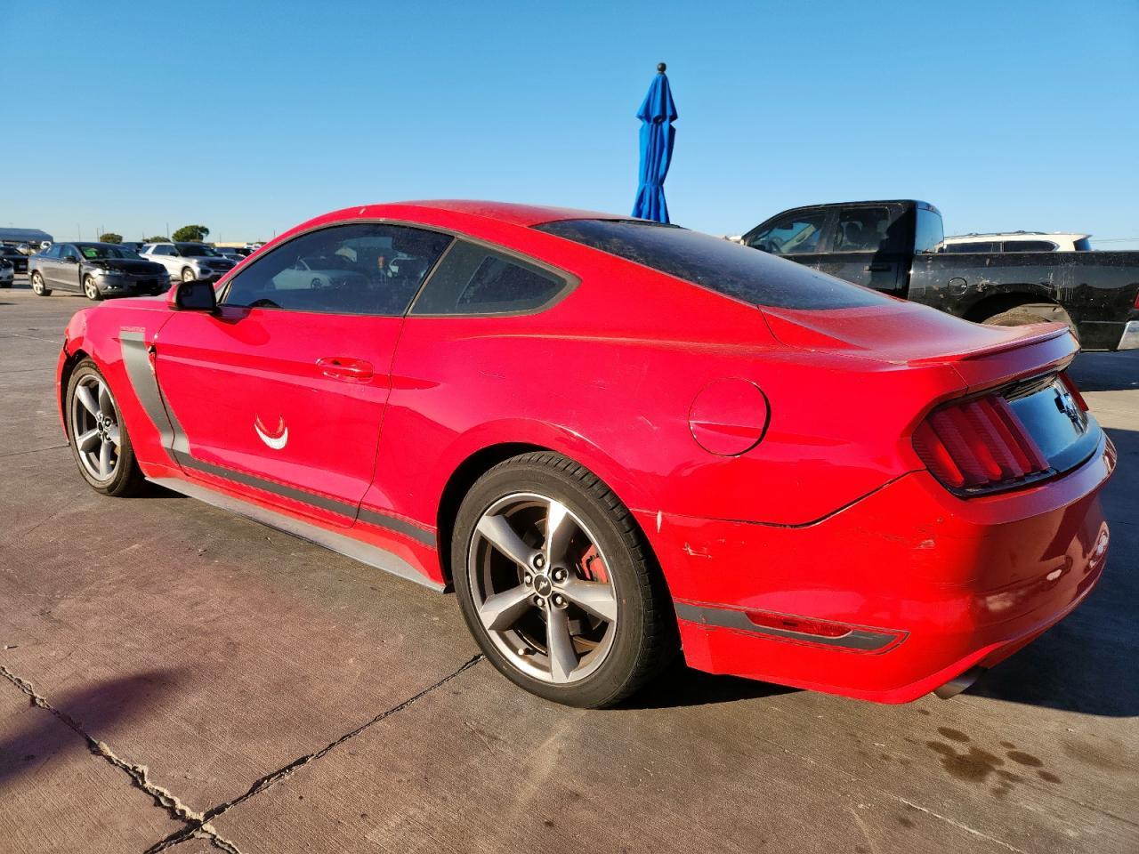 Ford Mustang Image 5