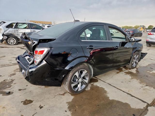 Chevrolet Sonic Premier Image 11