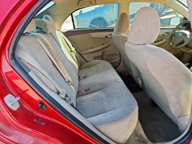 Toyota Corolla Base Image 9