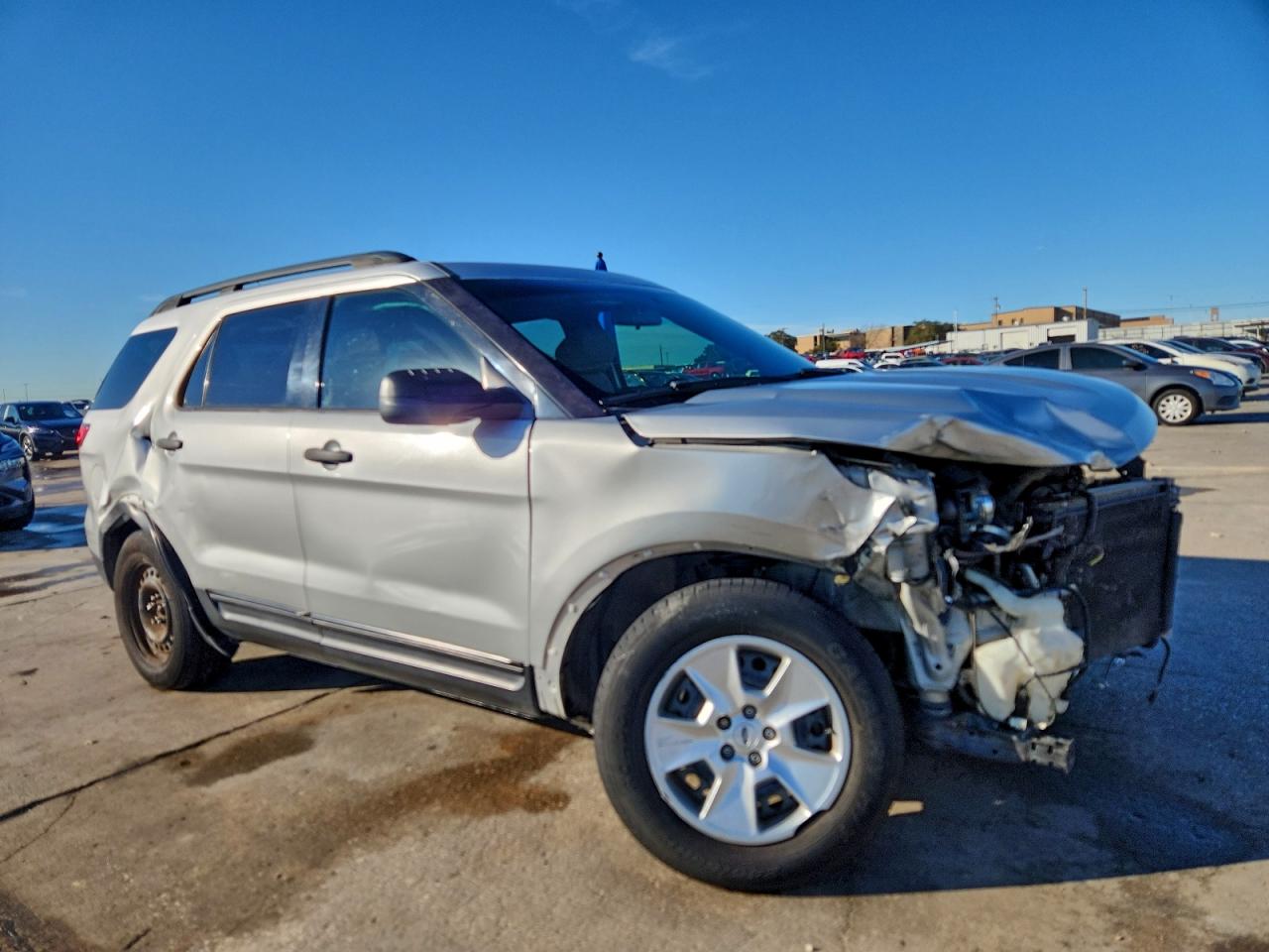 Ford Explorer Image 7