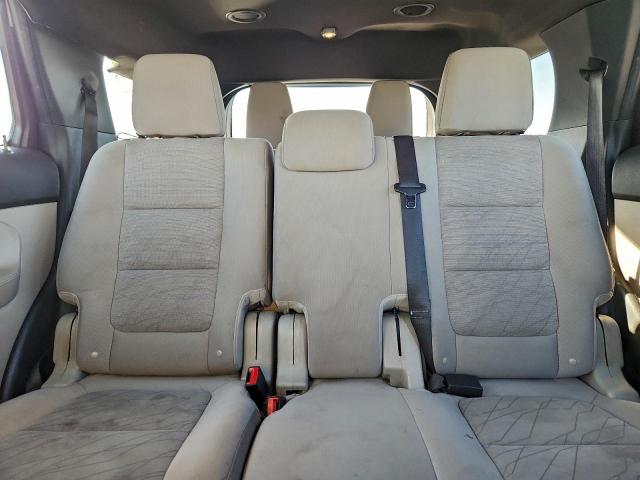 Ford Explorer Image 2