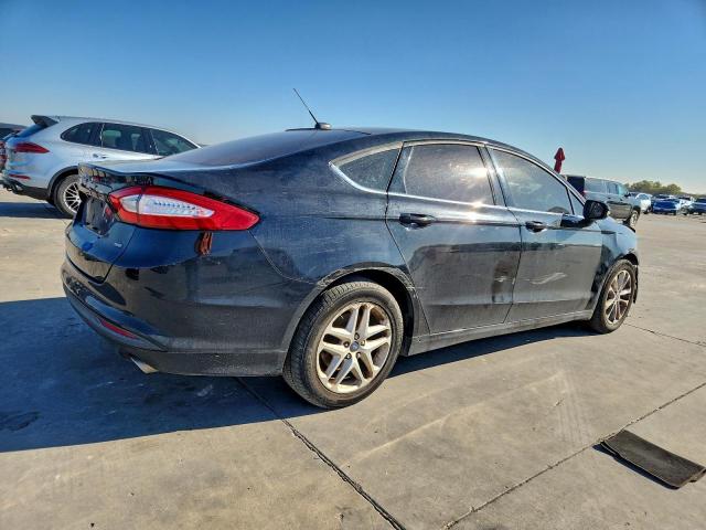 Ford Fusion Se Image 6