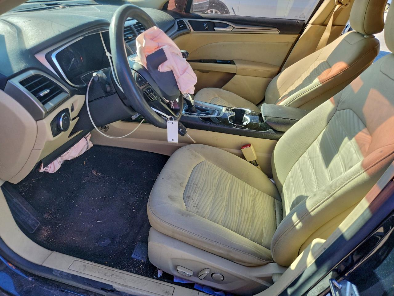 Ford Fusion Se Image 10